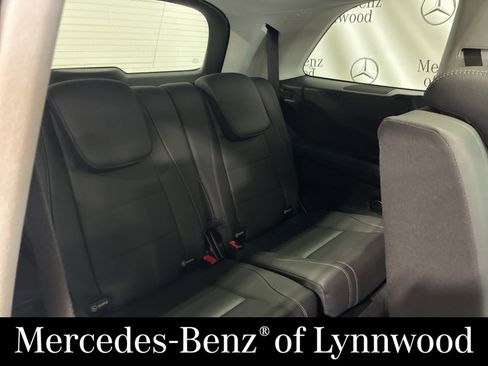 New 2026 Mercedes-Benz GLS 450 4MATIC image 17