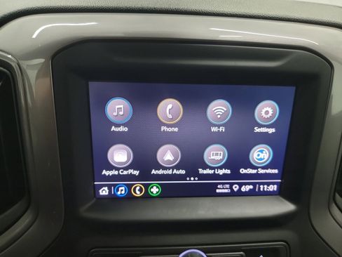 Used 2022 Chevrolet Silverado 1500 Custom image 22