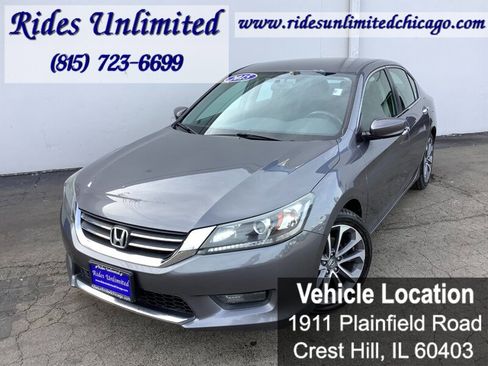 Used 2015 Honda Accord Sport image 2