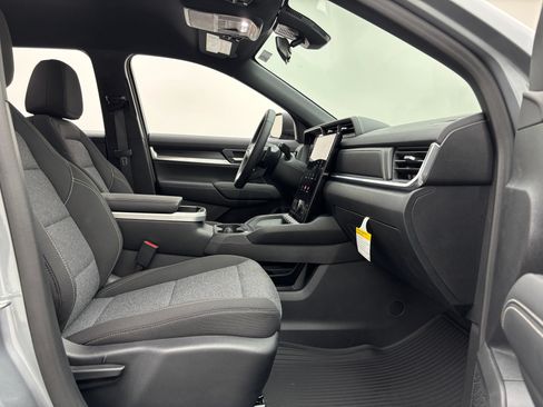 New 2027 GMC Terrain Elevation FWD image 29