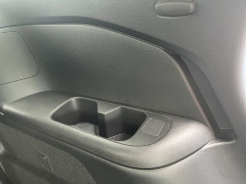 Used 2024 Nissan Pathfinder SV FWD image 38
