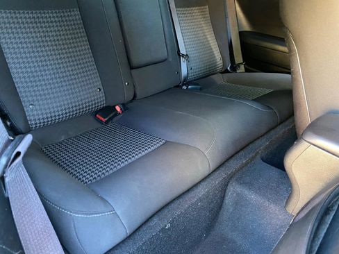 Used 2019 Dodge Challenger R/T image 39