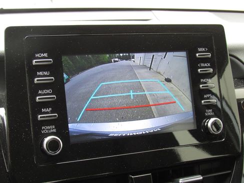 Used 2024 Toyota Camry SE FWD image 30