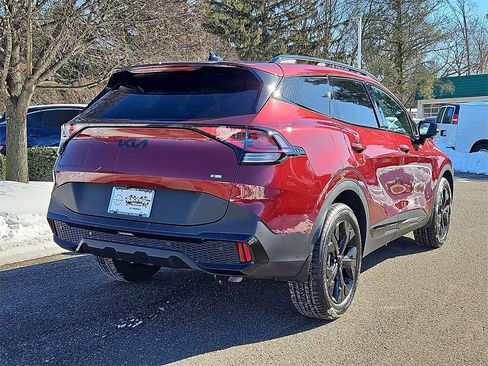 Used 2025 Kia Sportage X-Line w/ Premium Package image 8