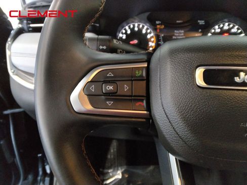 Used 2022 Jeep Compass Limited image 13