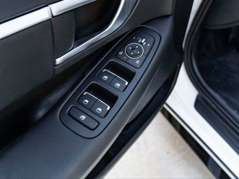 New 2026 Hyundai Sonata SEL FWD image 18