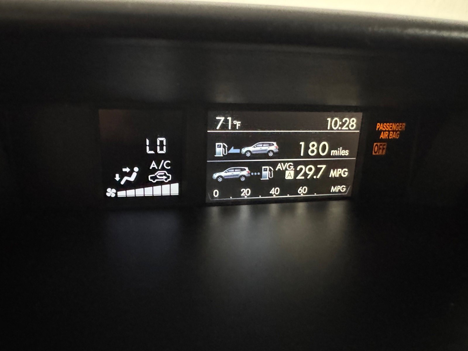 Used 2018 Subaru Forester 2.5i Limited AWD/4WD image 28