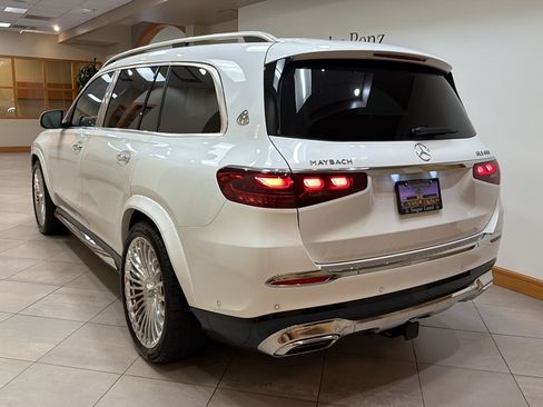 Certified 2026 Mercedes-Benz Maybach GLS 600 4MATIC image 5