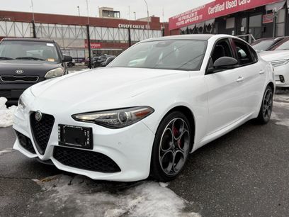 Used 2022 Alfa Romeo Giulia Veloce