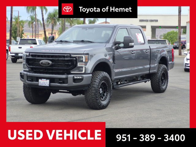Used 2022 Ford F250 Lariat w/ Black Appearance Package AWD/4WD image 1