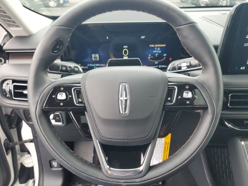 New 2026 Lincoln Aviator Reserve image 15