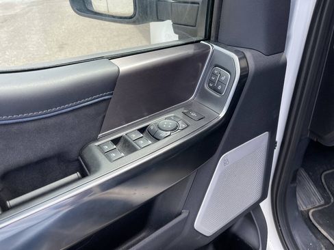 Used 2026 Ford F350 Platinum AWD/4WD image 13