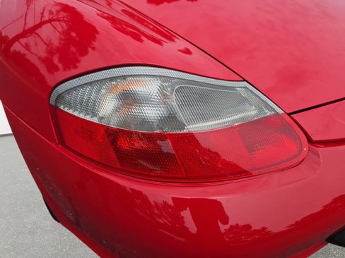 Used 2003 Porsche Boxster RWD image 25