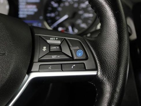 Certified 2022 Nissan Rogue Sport SL image 25