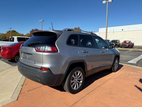 Used 2021 Jeep Cherokee Latitude image 6