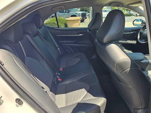 Certified 2022 Toyota Camry SE w/ Carpet Mat Package (TMS) FWD image 12