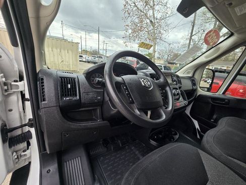 Used 2021 RAM ProMaster 2500 image 13