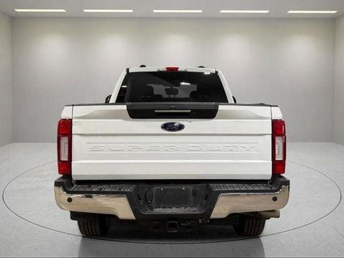 Certified 2021 Ford F250 Lariat w/ Lariat Ultimate Package AWD/4WD image 5