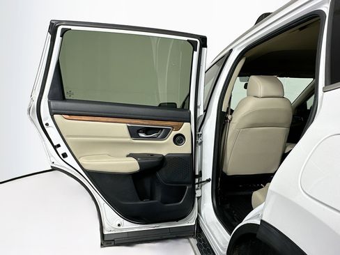 Used 2020 Honda CR-V Touring image 27