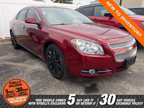 Used 2009 Chevrolet Malibu LTZ w/ HFV6 Engine Package image 1