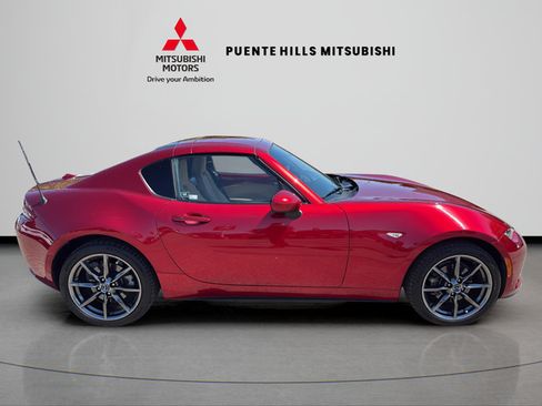 Used 2019 MAZDA MX-5 Miata RF Grand Touring RWD image 4