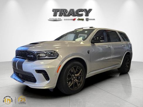 New 2026 Dodge Durango SRT Hellcat w/ Premium Group AWD/4WD image 1