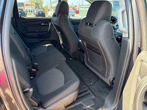 Used 2016 Chevrolet Traverse LT AWD/4WD image 33