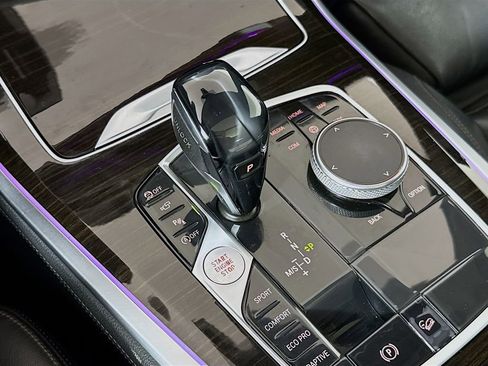 Used 2019 BMW X5 xDrive40i w/ Convenience Package image 17