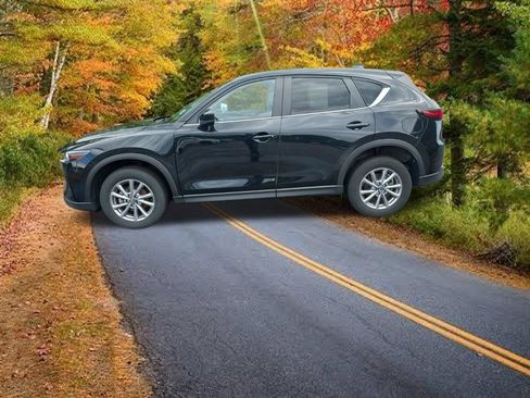 Used 2023 MAZDA CX-5 AWD 2.5 S w/ Select Package image 5