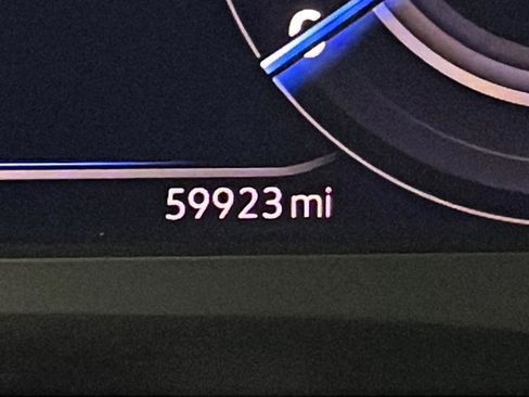 Used 2022 Volkswagen Atlas SEL image 10