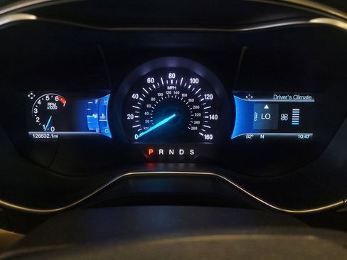 Used 2016 Ford Fusion SE w/ Equipment Group 202A AWD/4WD image 23