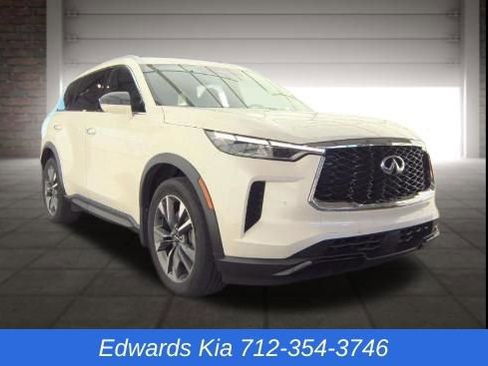 Used 2023 INFINITI QX60 Luxe w/ Cargo Package image 2