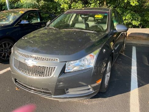 Used 2013 Chevrolet Cruze LT FWD image 10