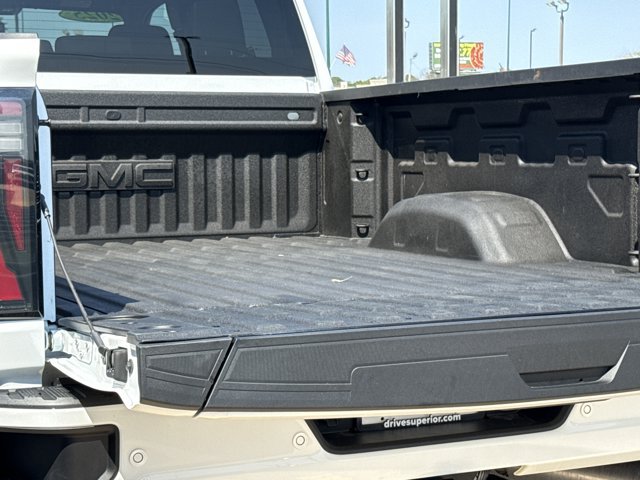 Used 2025 GMC Sierra 2500 AT4 AWD/4WD image 11
