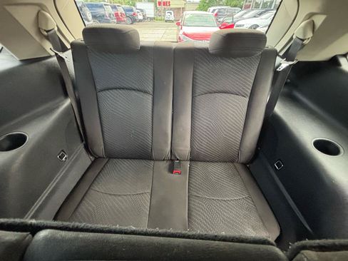 Used 2017 Dodge Journey SE w/ Flexible Seating Group FWD image 17