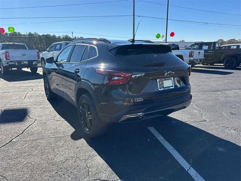 New 2026 Chevrolet Trax ACTIV w/ Driver Confidence Package image 8