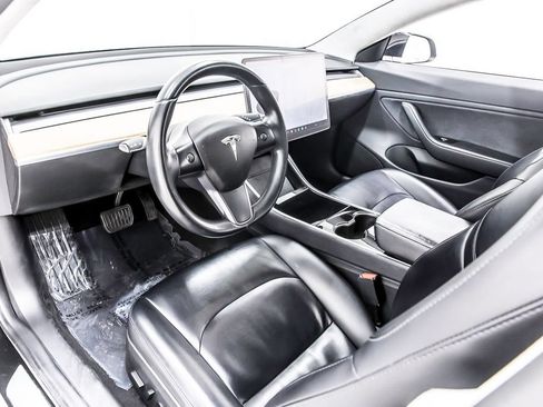 Used 2017 Tesla Model 3 Standard Range RWD image 29