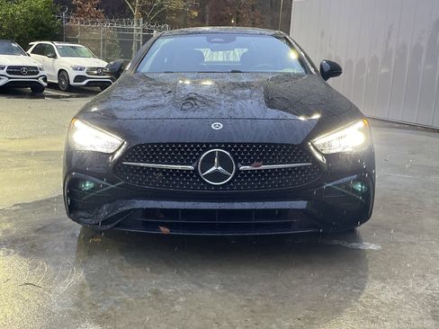 Certified 2024 Mercedes-Benz CLE 300 4MATIC Coupe image 3