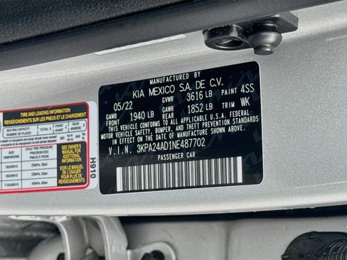 Used 2022 Kia Rio LX FWD image 32