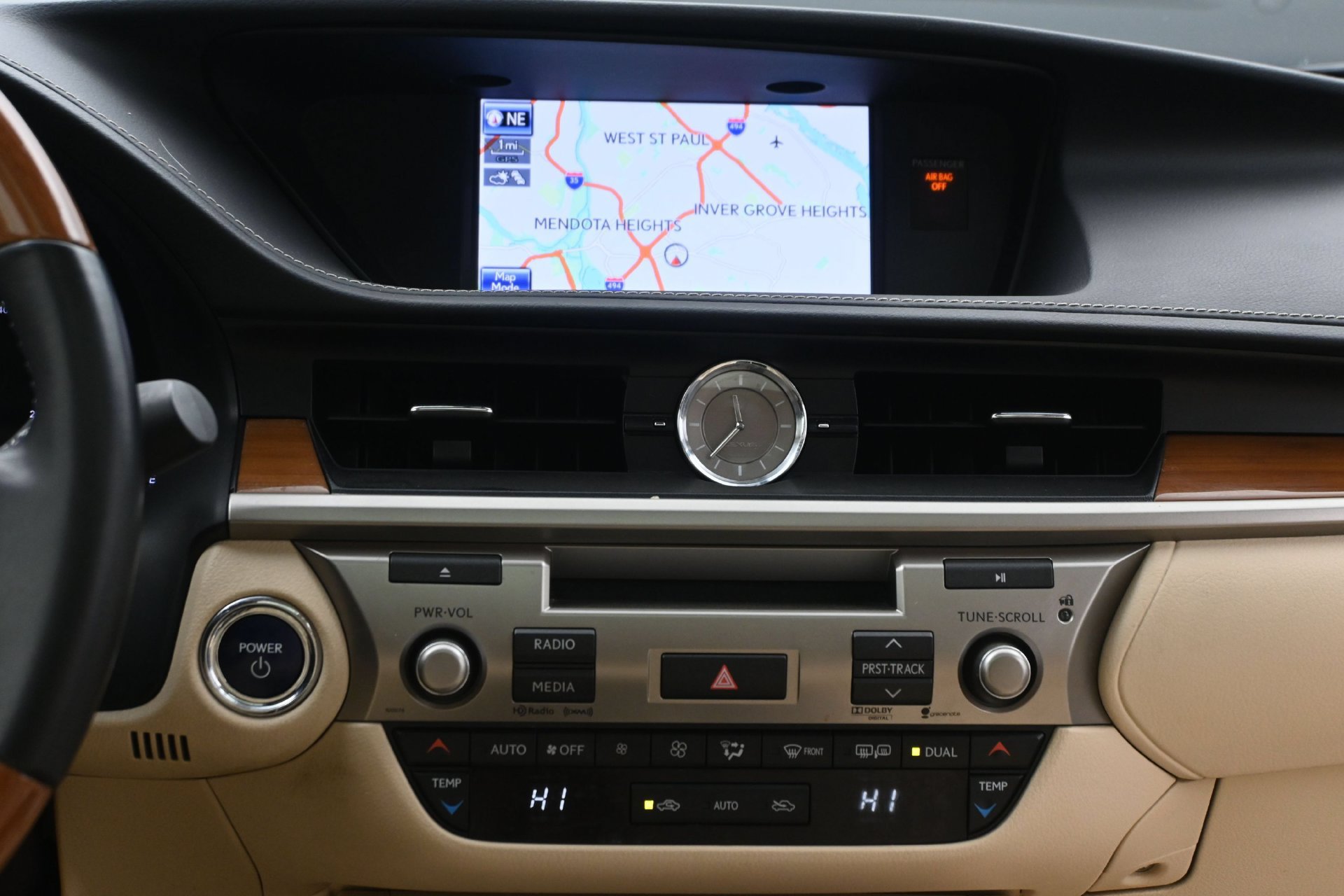 Used 2013 Lexus ES 300h w/ Luxury Pkg FWD image 18