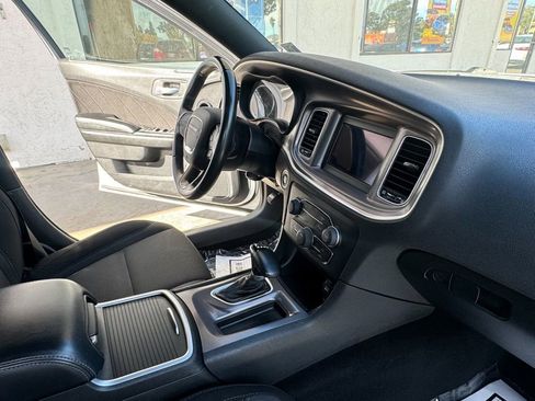 Used 2022 Dodge Charger SXT image 24