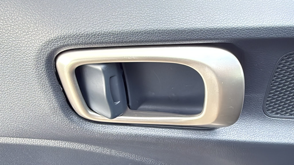 Used 2026 Hyundai Venue SEL FWD image 17