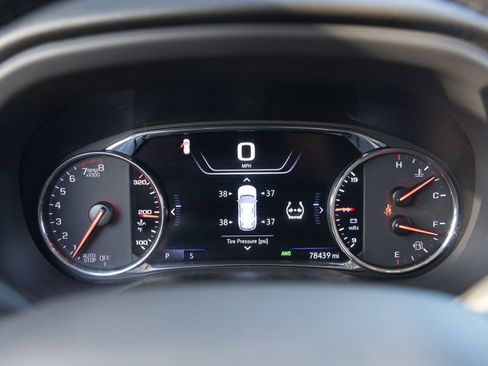 Used 2021 GMC Acadia Denali w/ Denali Ultimate Package AWD/4WD image 21