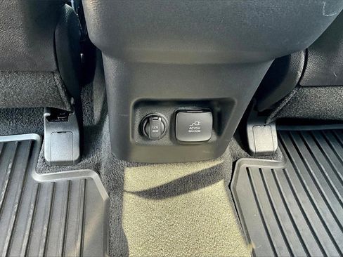 Certified 2025 Kia Telluride SX Prestige image 25