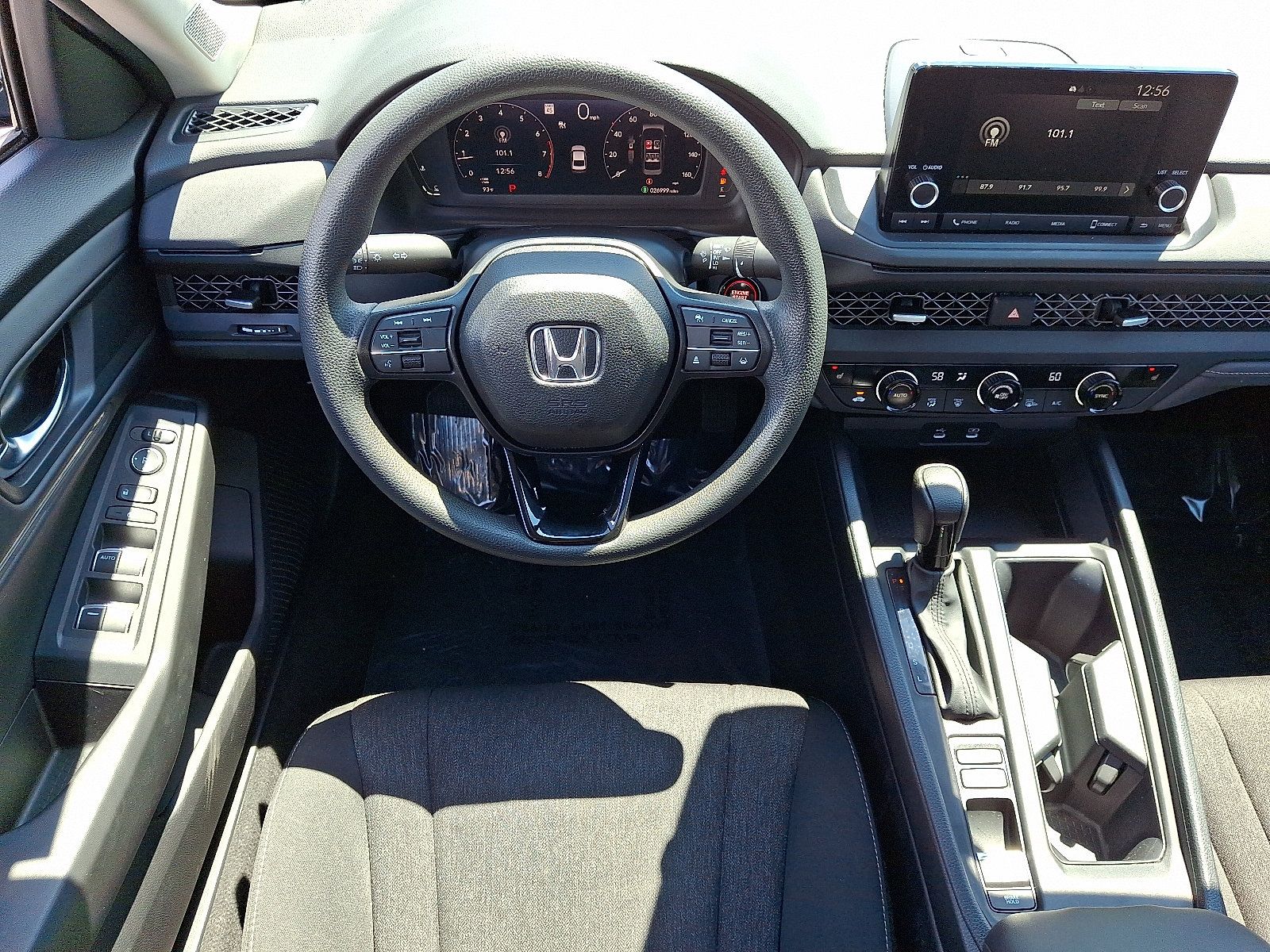 Used 2023 Honda Accord EX image 11