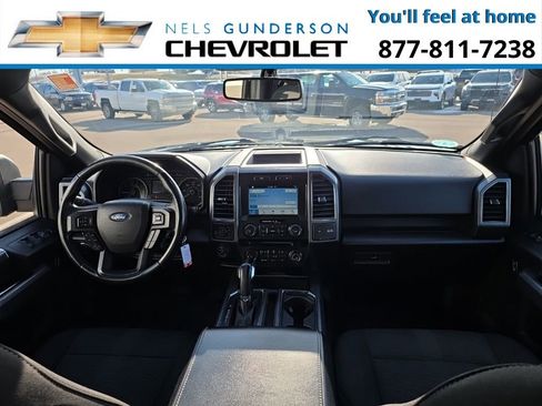 Used 2017 Ford F150 XLT w/ Equipment Group 302A Luxury image 12