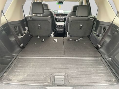 Used 2025 Honda Pilot Touring image 28