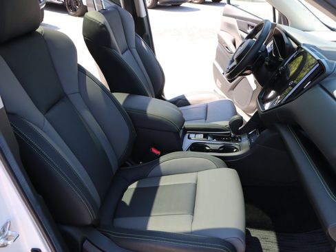 Used 2025 Subaru Ascent Onyx Edition w/ Onyx Package AWD/4WD image 27
