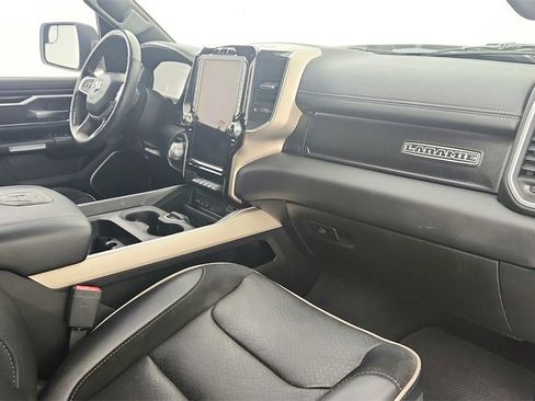 Used 2019 RAM 1500 Laramie image 32