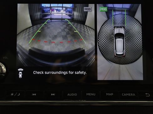 Used 2022 Mitsubishi Outlander SE image 29